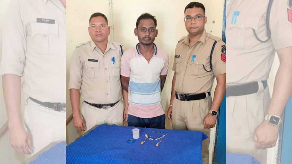 सरायपाली : चोरी का गहना बेचने थी ग्राहक की तलाश, पहुँच गई पु... - CG Sandesh