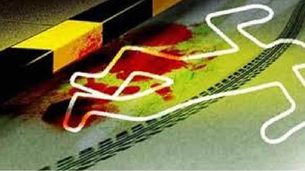 तेंदूकोना : मोपेड चालक की लापरवाही से पीछे बैठी महिला गिरी, ... - CG Sandesh