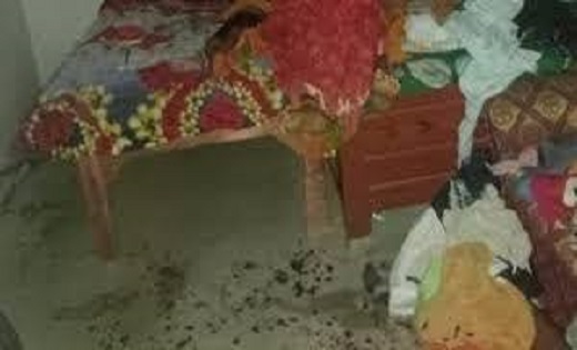 कोरबा में सनसनीखेज मामला : कमरे में मिली 3 लाशें, ट्रिपल मर्डर से ग्रामीणों में दहशत का माहौल