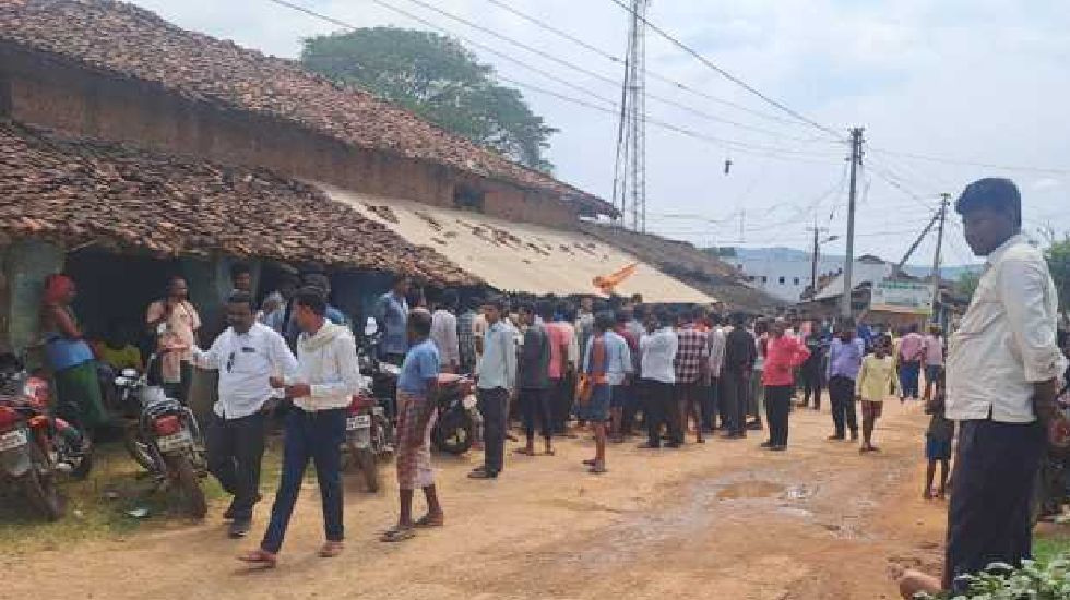 एकतरफा प्यार में 5 की हत्या कर खुद लगा ली फांसी! युवती ने 6-... - CG Sandesh