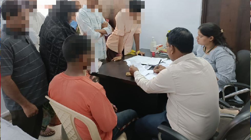 सीएचसी सरायपाली में फिक्स डे मेंटल हेल्थ कैम्प आयोजित - CG Sandesh