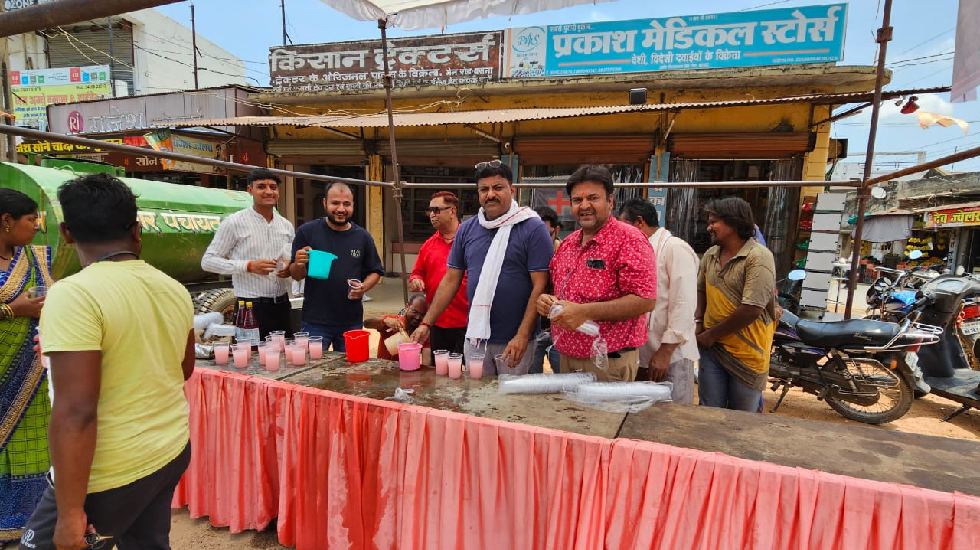 बसना : श्री अग्रवाल सभा बसना एवं मारवाड़ी युवा मंच द्वारा वि... - CG Sandesh