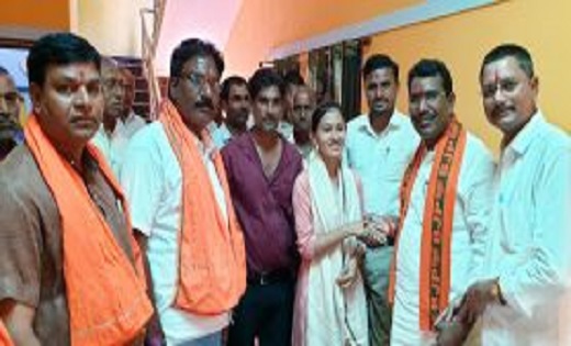 गरियाबंद : दसवीं की प्रावीण्य सूची में दूसरा स्थान प्राप्त क... - CG Sandesh