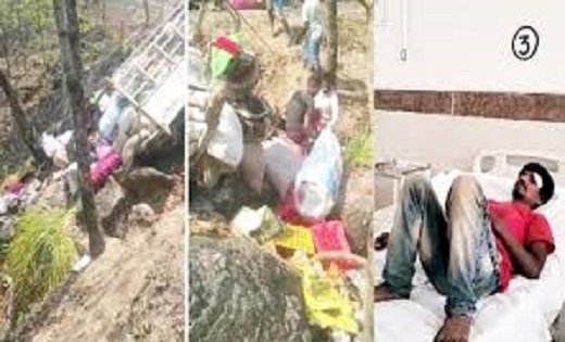 CG Accident: यात्रियों से भरी पिकअप घाट में पलटी, दो लोगों क... - CG Sandesh