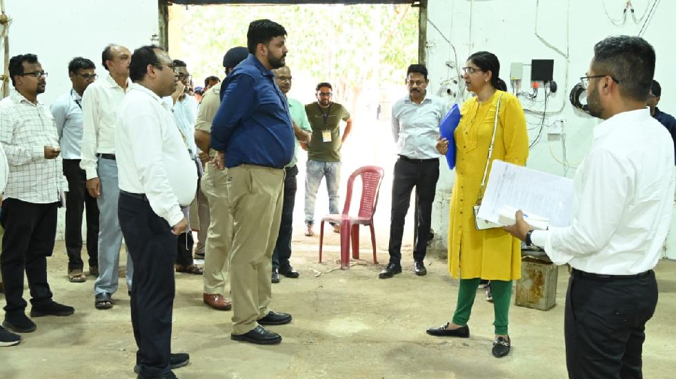 महासमुंद : मतगणना हाल में मोबाईल फोन एवं अन्य इलेक्ट्रॉनिक उ... - CG Sandesh