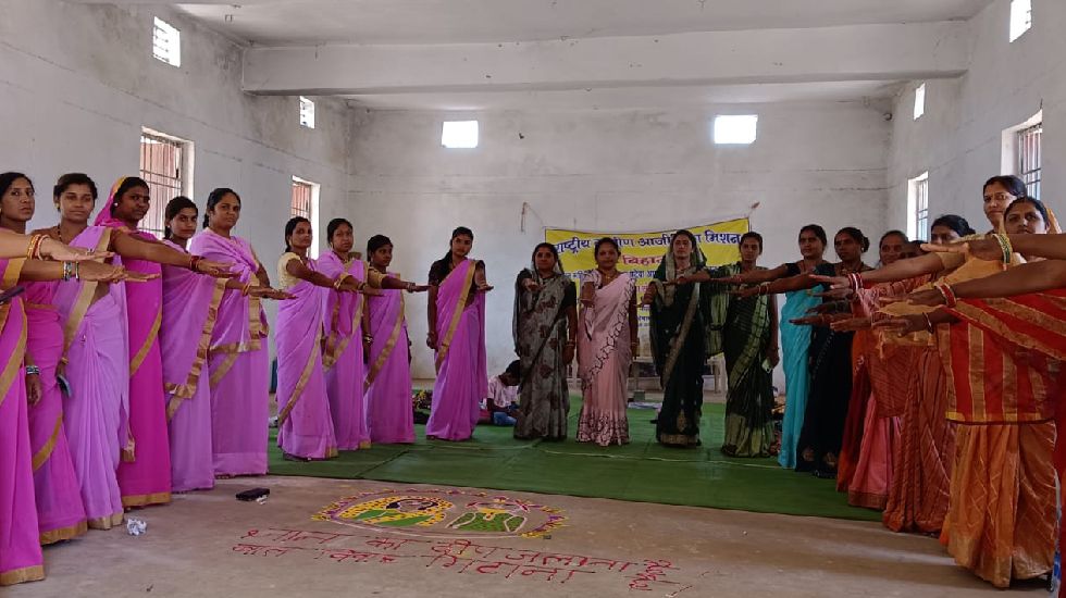 महासमुंद : बाल विवाह रोकथाम हेतु चलाया जा रहा जागरूकता अभिया... - CG Sandesh