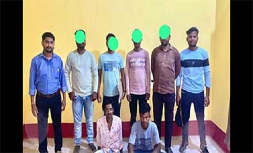 पोटाश बम से भालू का शिकार करने वाले 2 आरोपी 25 दिनों बाद एन्... - CG Sandesh