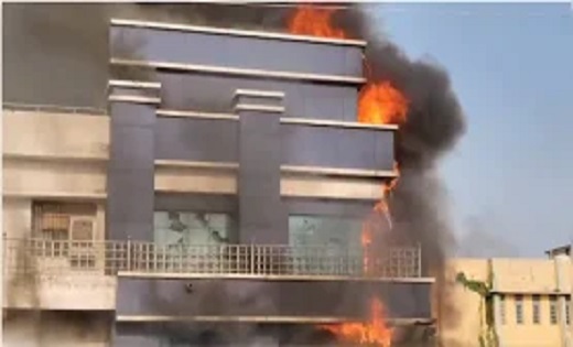 बलौदाबाजार में हिंसक प्रदर्शन के बाद हटाए गए कलेक्टर-एसपी, सौंपी गई नई जिम्मेदारी