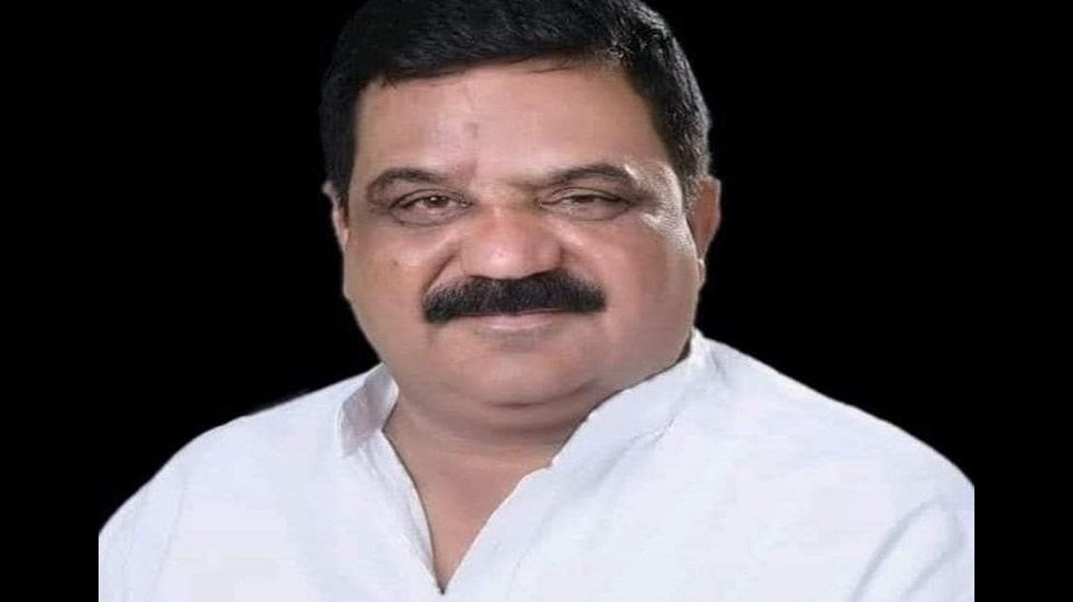 इस पार्टी के पूर्व जिलाध्यक्ष ने खुद को मारी गोली - CG Sandesh