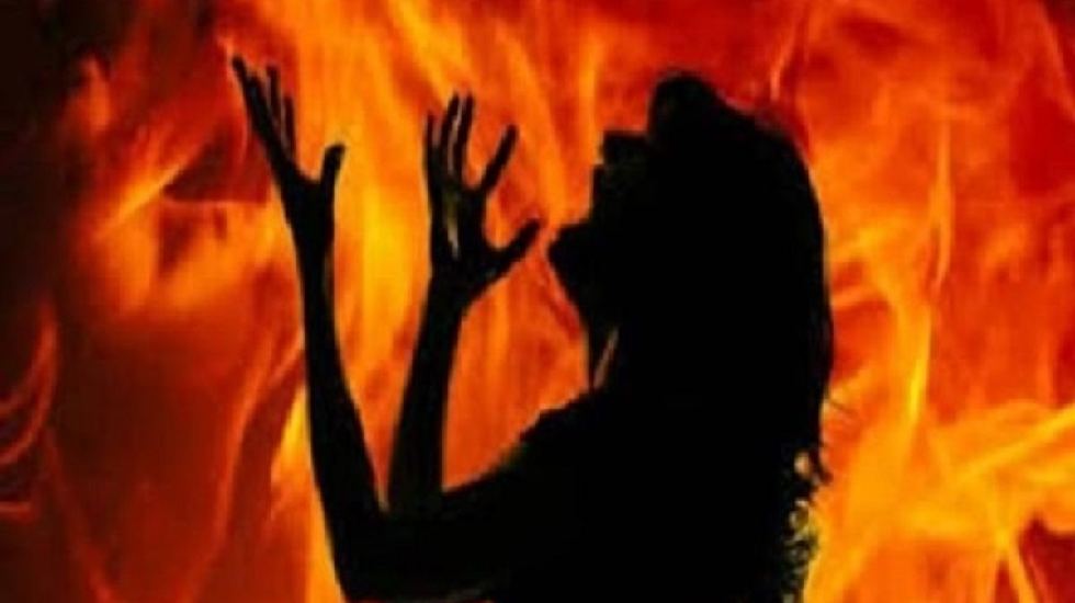 तुमगांव : महिला ने खुद पर डीजल डालकर लगा ली आग, मौत
