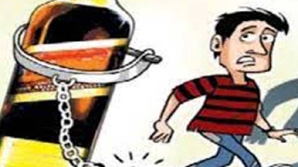 बसना : बरगांव से 4 लीटर महुआ शराब जप्त. - CG Sandesh