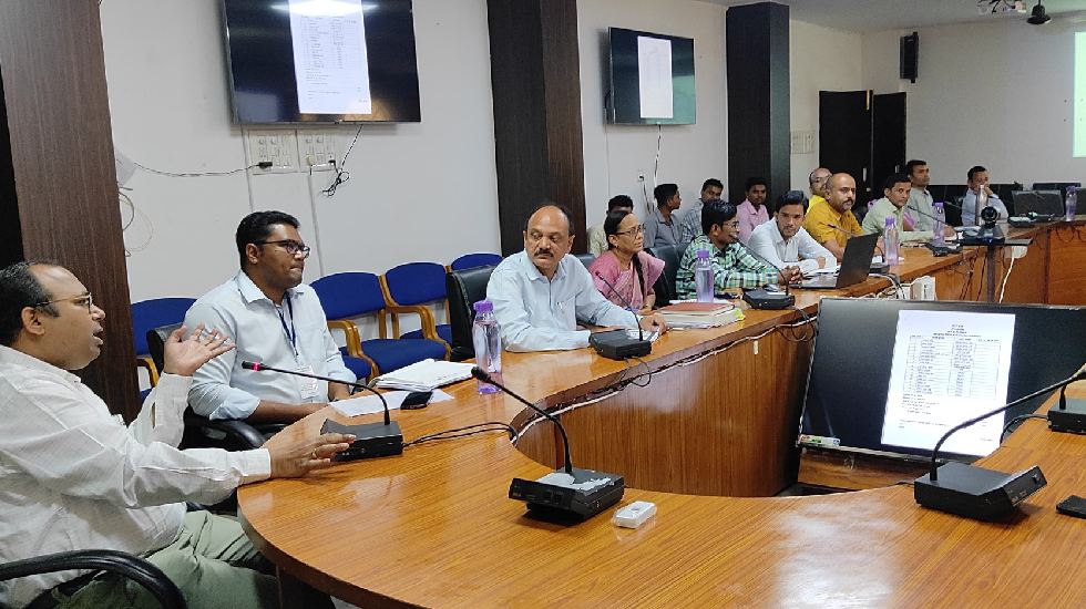 महासमुंद : मतगणना के परिणाम का टेबुलेशन हेतु टेबुलेशन अधिकार... - CG Sandesh