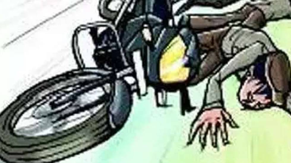 महासमुंद : पीकप चालक ने लापरवाही पूर्वक चलाकर मोटरसायकल को म... - CG Sandesh