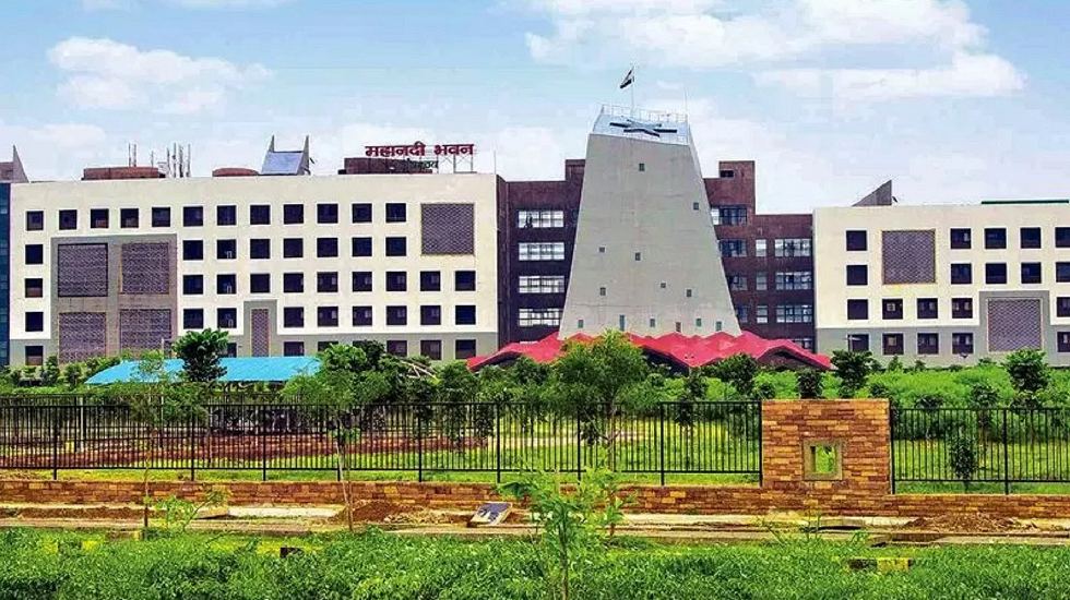 CG : IAS अधिकारियों के नए दायित्व और अतिरिक्त प्रभार के आदेश जारी, यहाँ के बदले गए कलेक्टर...
