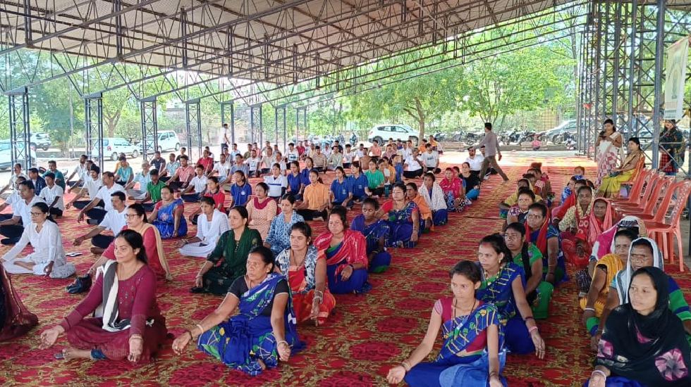 महासमुन्द : जिले में उत्साह के साथ मनाया गया योग दिवस - CG Sandesh