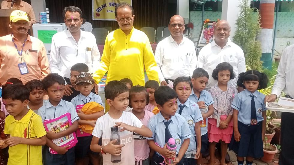 सेजेस बसना में शाला प्रवेशोत्सव बड़े ही हर्षोल्लास के साथ मना... - CG Sandesh