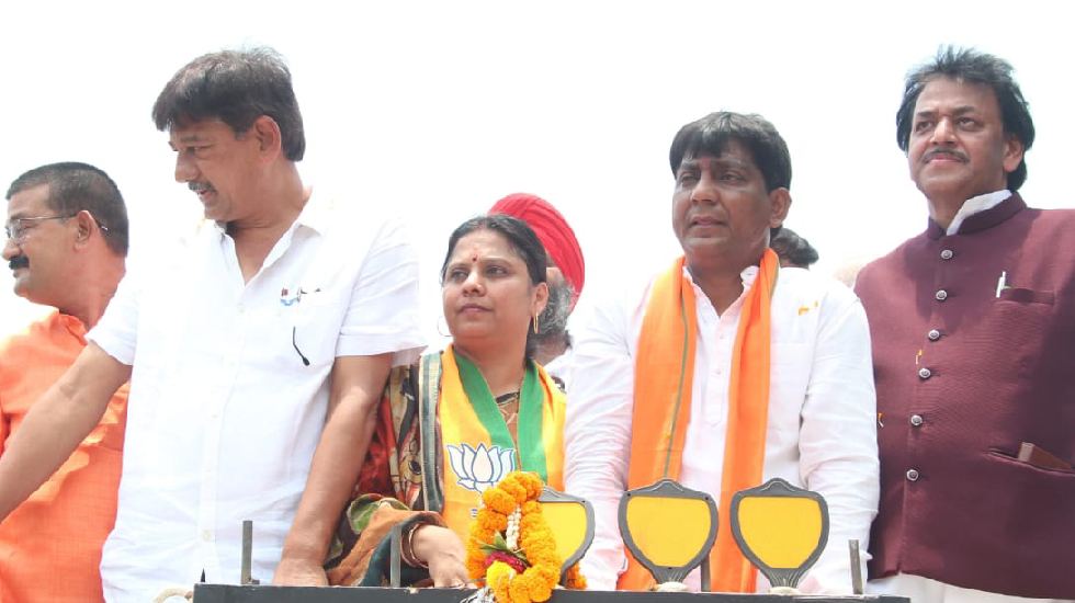 महासमुंद : भाजपा की डबल इंजन की सरकार होने से बढ़ गई सबकी जिम... - CG Sandesh
