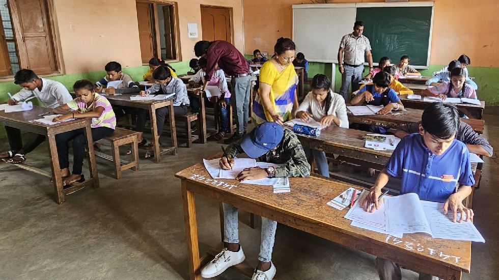 महासमुंद : प्रयास आवासीय विद्यालयों हेतु प्रवेश परीक्षा का क... - CG Sandesh
