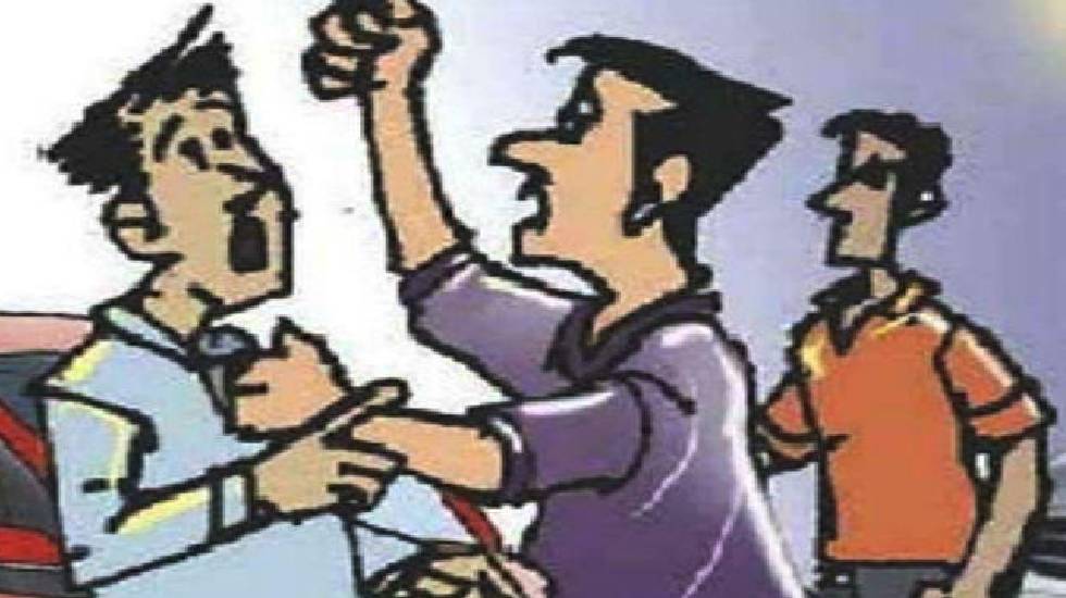 महासमुंद : बेवजह अश्लील गाली गलौज कर शराब पीने के लिए मांगे ... - CG Sandesh