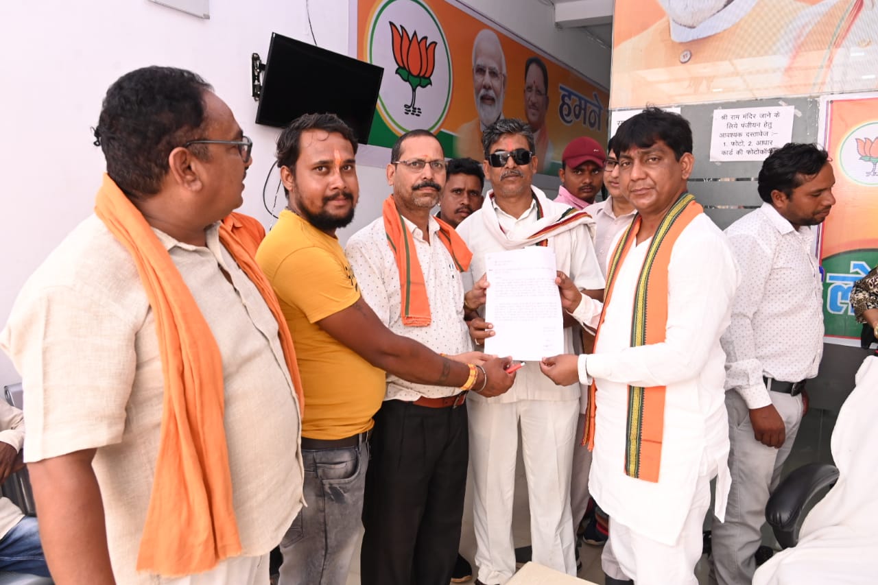 महासमुंद : अवैध कारोबार करने वालों को संरक्षण नहीं, सख्ती से... - CG Sandesh