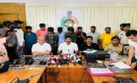 नौकरी दिलाने के नाम पर लाखों की धोखाधड़ी करने वाले ओडिशा गिरोह के 8 आरोपी पुलिस की गिरफ्त में