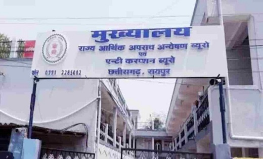  रिश्वत लेते दो पटवारियों को रंगे हाथ पकड़ा...ACB की बड़ी कार्रवाई