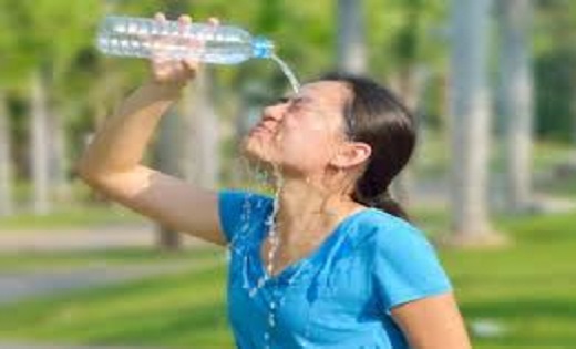 Heatwave में बढ़ जाता है ब्रेन स्ट्रोक का खतरा...कैसे बचाएं ... - CG Sandesh