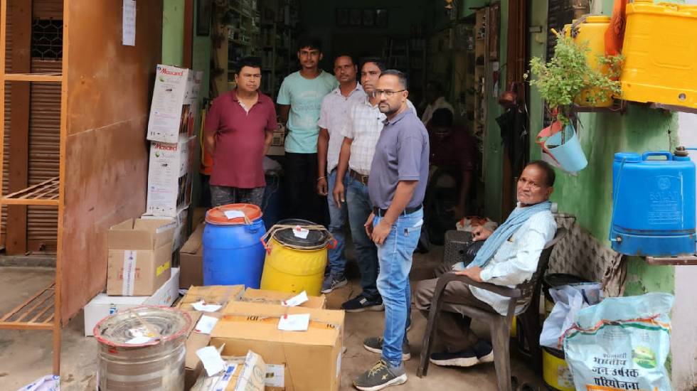 CG : नकली व अमानक खाद, दवा, बीज आदि की सघन जांच जारी, वीरू क... - CG Sandesh