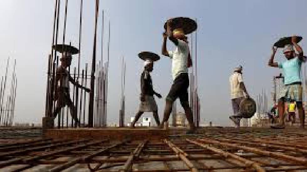 श्रम विभाग ने 3,412 हितग्राहियों के बैंक खातों में 2.88 करोड़... - CG Sandesh