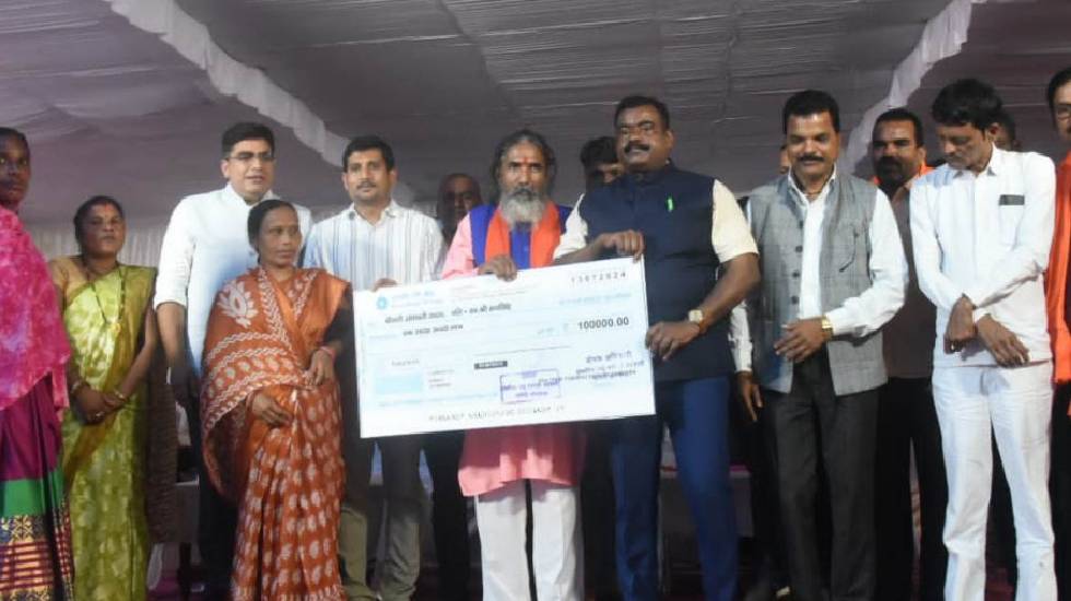 CG : शिविर के माध्यम से लोगों तक पहुंच रही सरकार की जनकल्याण... - CG Sandesh