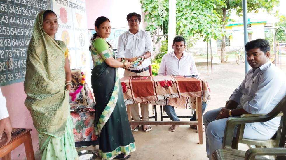 बसना : बंसुला स्कूल में मनाया गया गुरू पूर्णिमा उत्सव  एवम् ... - CG Sandesh