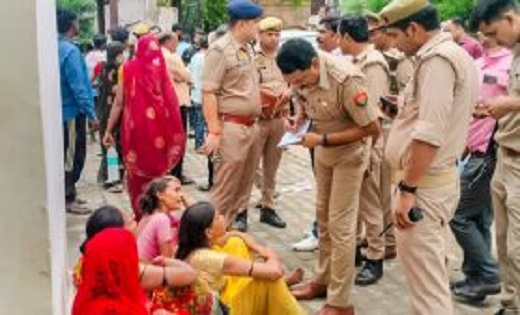 हाथरस पहुंचे सीएम योगी,अस्पतालों में पीड़ितों से मिले, दूर तक... - CG Sandesh
