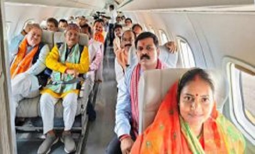 रामलला के दर्शन के लिए रवाना हुआ साय मंत्रिमंडल