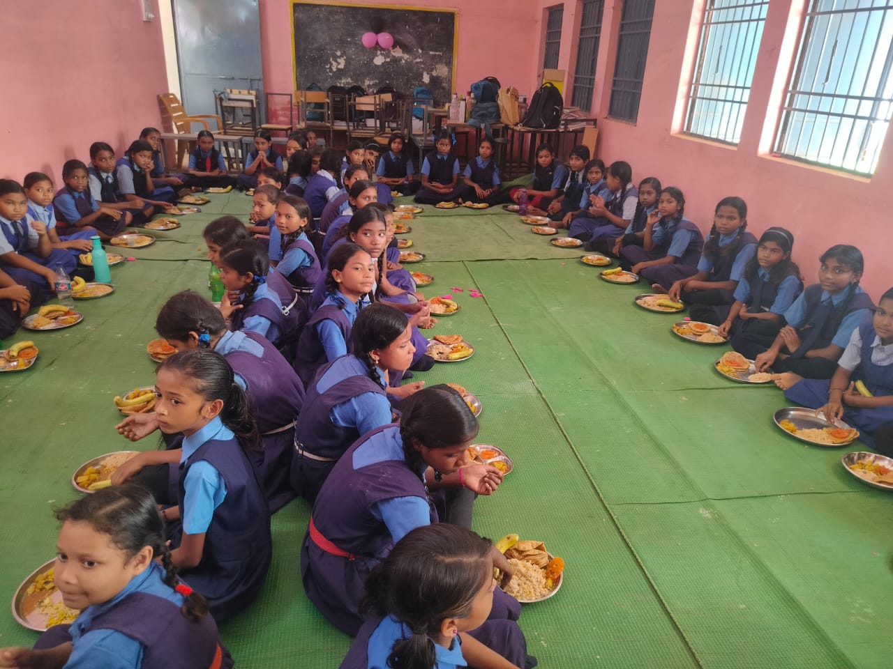 महासमुंद : अवैध शराब निर्माण एवं विक्रय के विरुद्ध आबकारी वि... - CG Sandesh