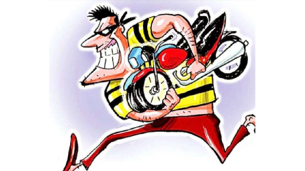 बागबाहरा : घर के सामने खड़ी मोटर सायकल चोरी - CG Sandesh