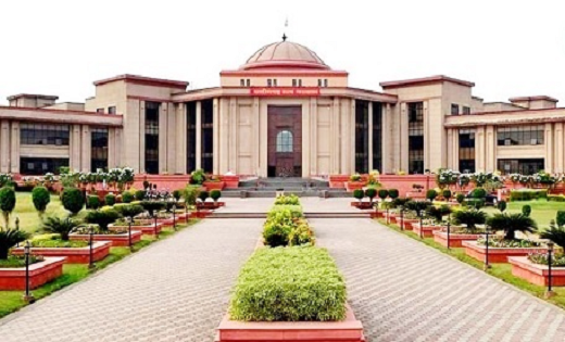 CG : स्कूल-कॉलेज, धार्मिक स्थलों के पास नहीं खुलेंगी शराब की... - CG Sandesh