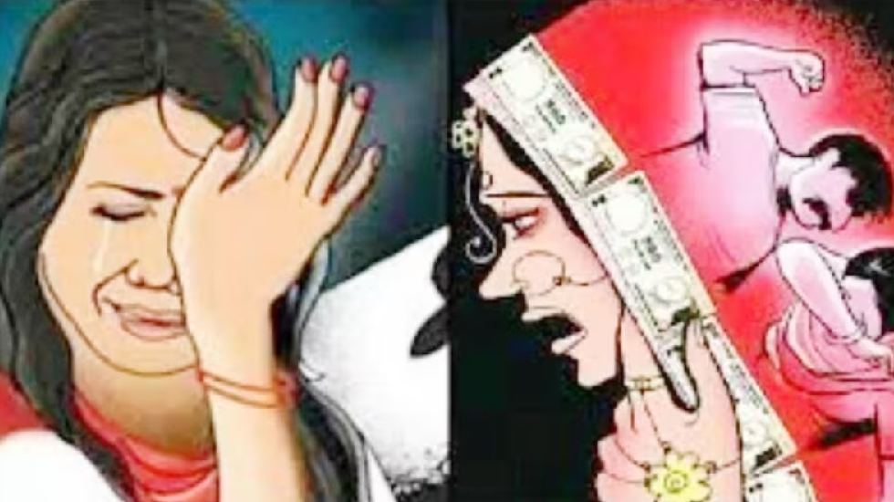 सरायपाली : दहेज के लोभी पिता-पुत्र नवविवाहिता से कम दहेज लाई... - CG Sandesh