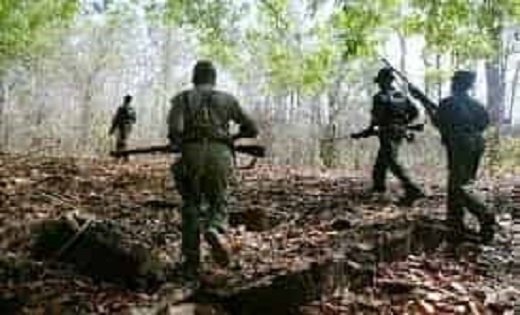 नारायणपुर में नक्सलियों ने युवक की गला रेतकर कर दी हत्या,शव ... - CG Sandesh