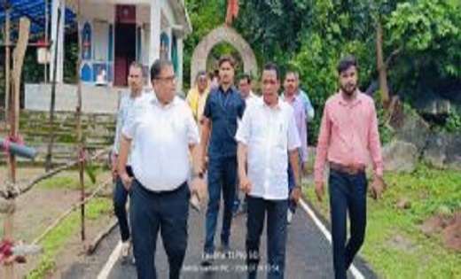 कलेक्टर दीपक अग्रवाल पहुचे विधायक जनक ध्रुव के साथ पैरी उदगम... - CG Sandesh