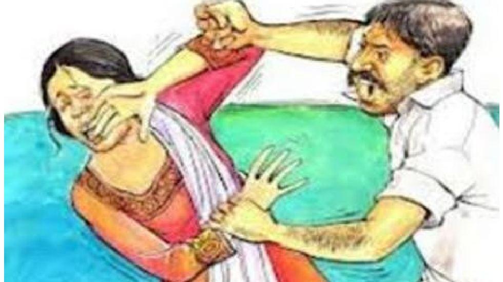 तुमगांव : जमीन बंटवारा को लेकर महिला से गाली गलौच कर मारपीट,... - CG Sandesh