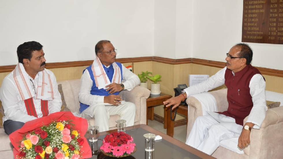 CG NEWS : प्रधानमंत्री आवास योजना से वंचित 15.18 लाख पात्र प... - CG Sandesh
