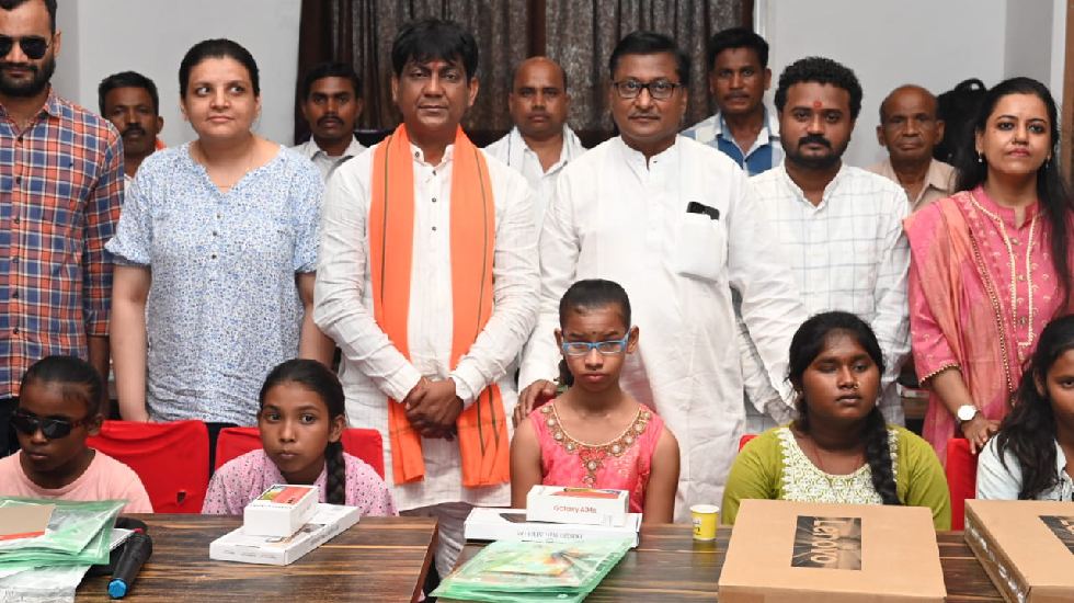 महासमुंद : समावेशी शिक्षा अंतर्गत विशेष आवश्यकता वाले विद्या... - CG Sandesh