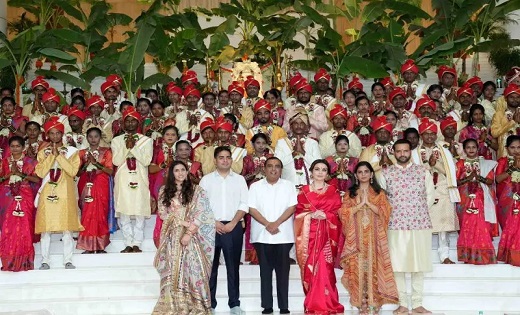 गरीब कन्याओं की शादी के साथ शुरू हुआ अनंत- राधिका का शादी सम... - CG Sandesh