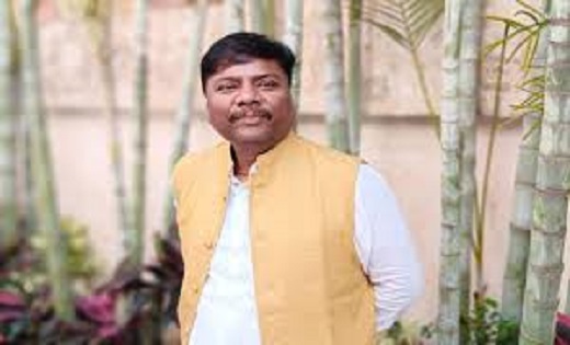 वन मंत्री जी, आपको अंधेरे में रख रहे है आपके विभागीय अधिकारी ! कर रहे है बड़ा खेल..
