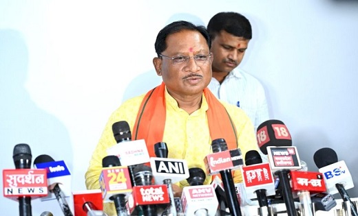 केबिनेट विस्तार को लेकर मुख्यमंत्री विष्णुदेव साय ने जारी किया बयान, पत्रकारों को मुस्कुराते हुए दिया जवाब, जानिए क्या कहा