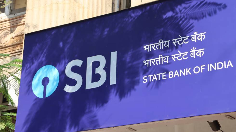 CG : खतरे के चलते SBI बरतुंगा शाखा को स्थानांतरित करने के नि... - CG Sandesh