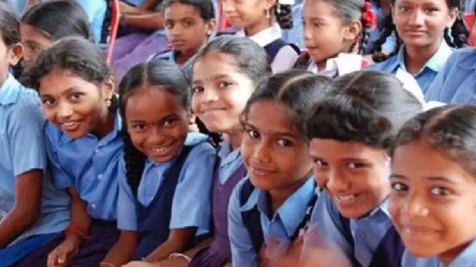 छत्तीसगढ़ में पढ़ने वाले बच्चों पर रहेगी अब शासन की सीधी नजर - CG Sandesh