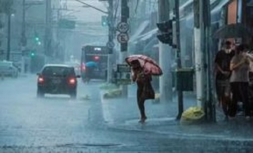छत्तीसगढ़ में बारिश का सिलसिला जारी, मौसम विभाग ने सरगुजा संभाग में अगले दो दिनों के लिए जारी की बारिश की चेतावनी