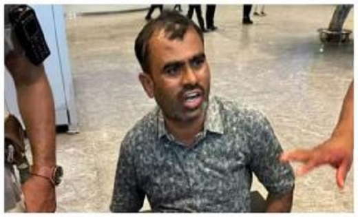 बेंगलुरु एयरपोर्ट में सनसनीखेज वारदात : एक व्यक्ति ने की स्ट... - CG Sandesh