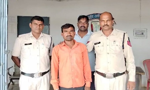 Big News : विधायक ईश्वर साहू का पूर्व निज सचिव गिरफ्तार, जान... - CG Sandesh